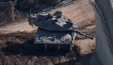 Al menos 13 muertos por un bombardeo israelí contra un campamento de palestinos en el Líbano