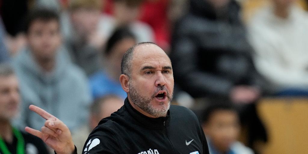 Osobor impresiona en el sólido estreno de Chus Mateo