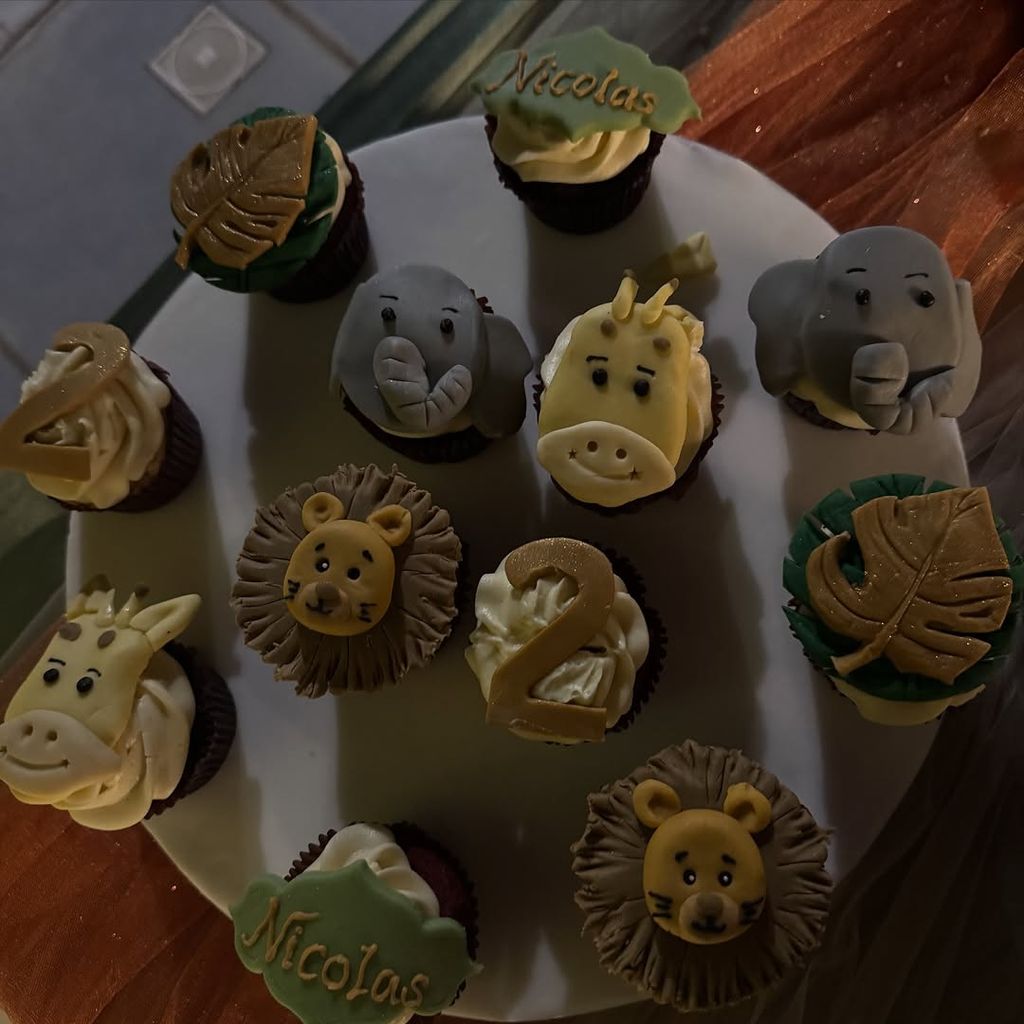 Fernando Hierro y Fani Stipkovic