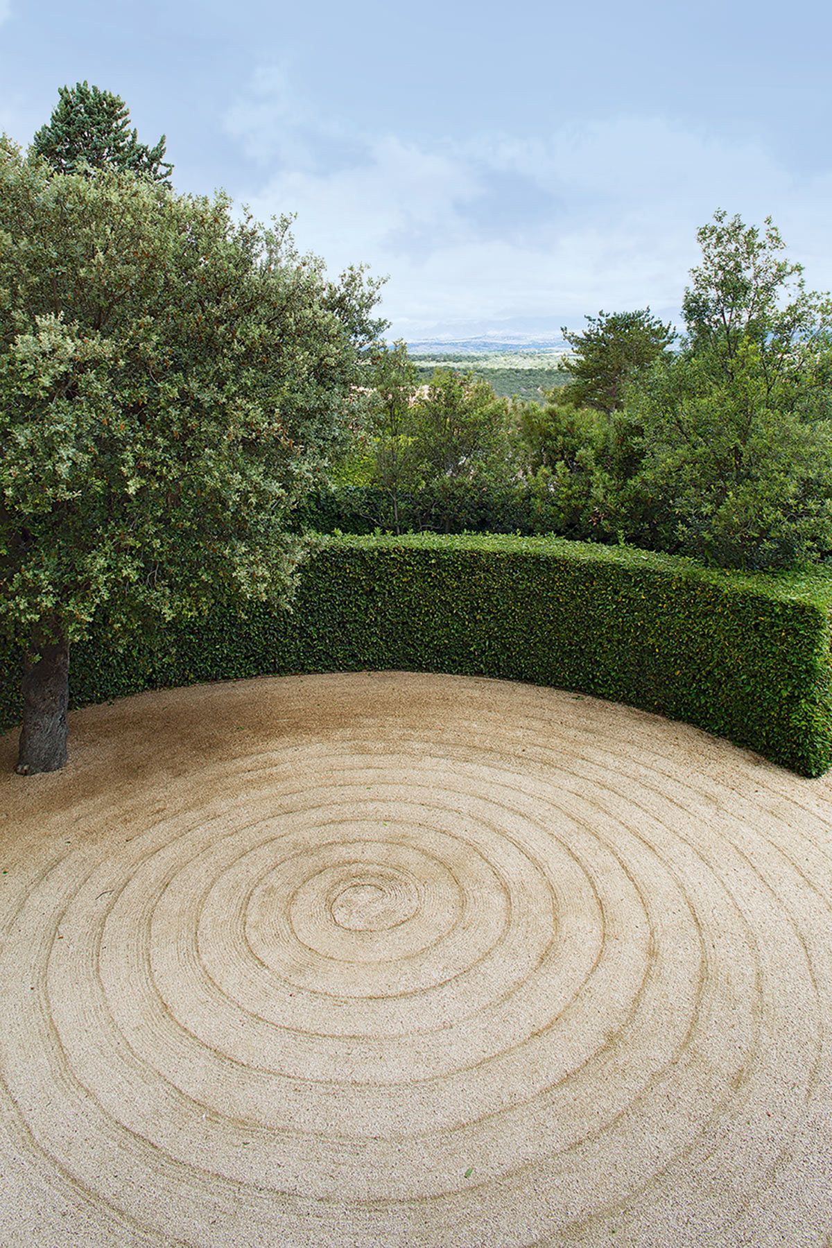 Jardines contemporneos la fortalezaestudio del paisajista Fernando Caruncho.