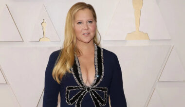 Amy Schumer luce una figura tonificada y una impresionante pérdida de peso en nuevas fotos