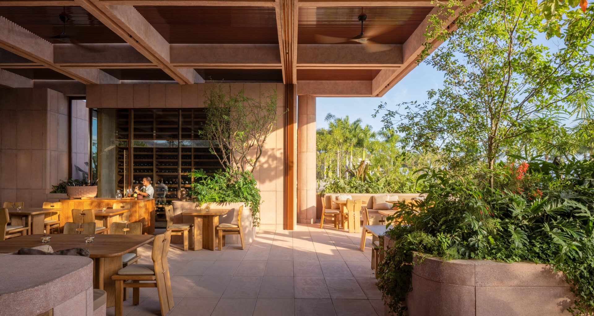 Restaurante Rubra / Ignacio Urquiza + apda Ana Paula de Alba