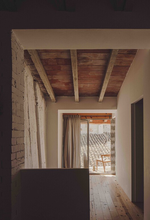 Casa de los Ingleses / Belen Ilarri Studio - Imagen 3 de 18