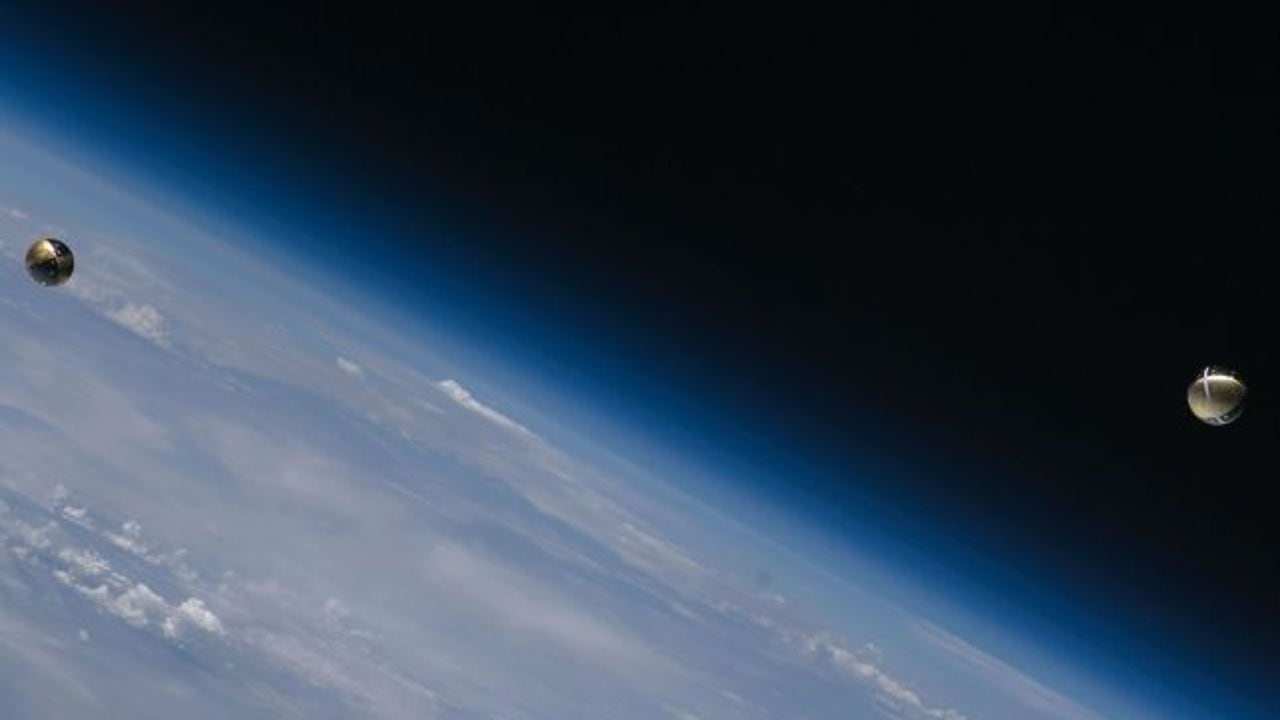 la NASA estudia el plan de una startup que quiere vender luz solar artificial con espejos gigantes en el espacio