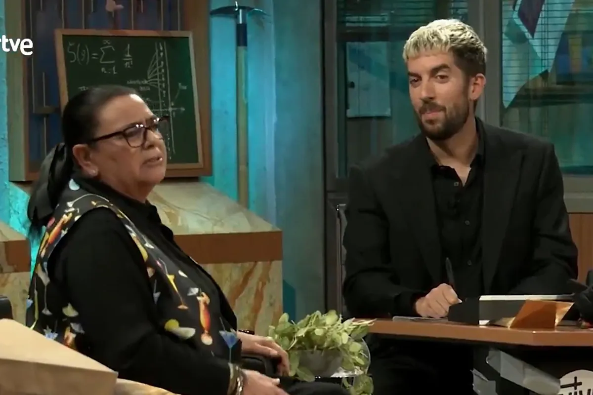 María del Monte se come a David Broncano - El Mundo