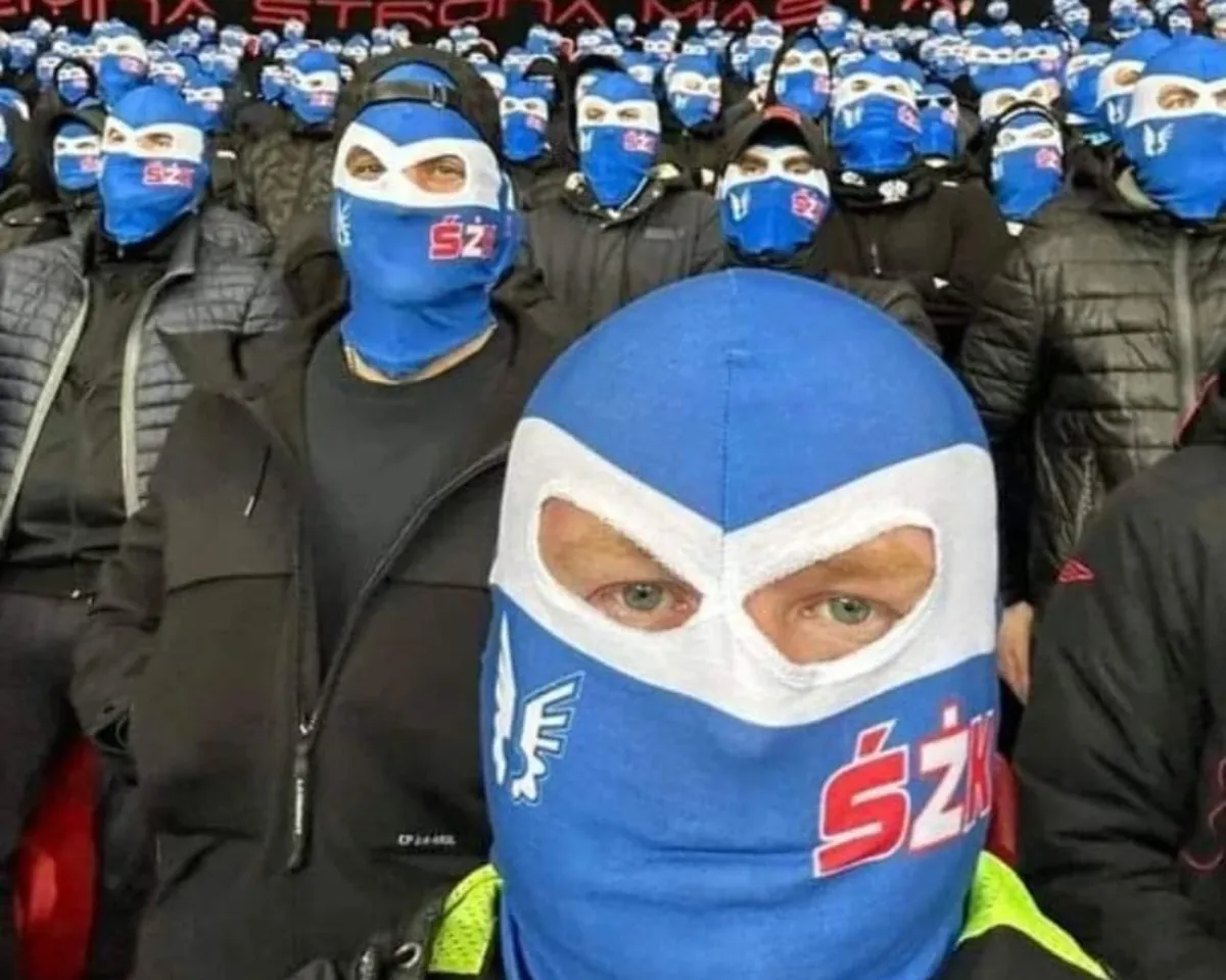 Vallecas se prepara para la llegada de 800 ultras del Lech Poznan, los más homófobos y violentos de Europa: "Los estadios son su tapadera para el tráfico de drogas" que traen de Alicante - El Mundo