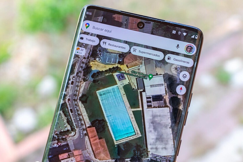 la IA de Google se cuela en el volante para hacer la navegación más humana