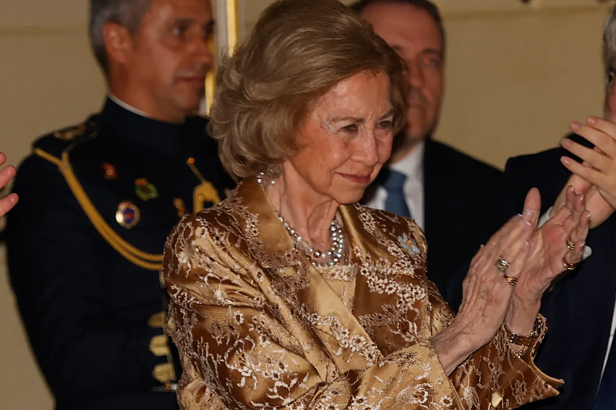 De los aplausos a Doña Sofía a las otras memorias de Don Juan Carlos - El Mundo