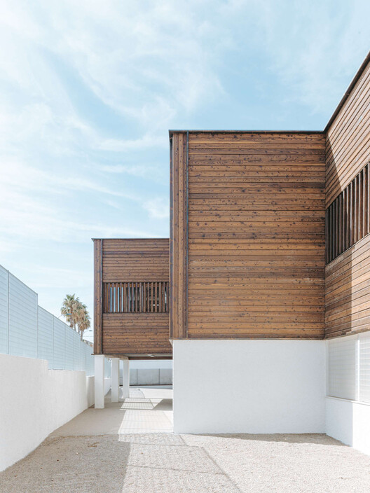 Centro Comunitario Hotel + Social  / MEII ESTUDIO - Fotografía exterior