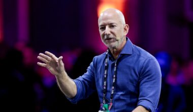 Jeff Bezos reveló cuál es el único tipo de trabajador que la inteligencia artificial nunca podrá reemplazar