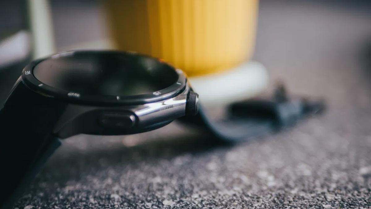 es uno de los mejores smartwatches del año y solo cuesta 149 euros con este cupón