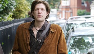 Pierce Brosnan se reconcilia con su hijo Christopher, tras 20 años distanciados a causa de la adicción a las drogas - El Mundo