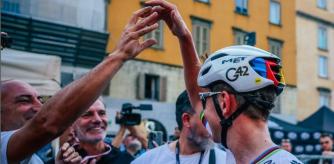 Alex Carera y Tadej Pogacar