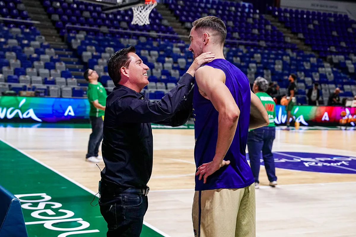 El Barça pone sus crisis en manos de Xavi Pascual - El Mundo