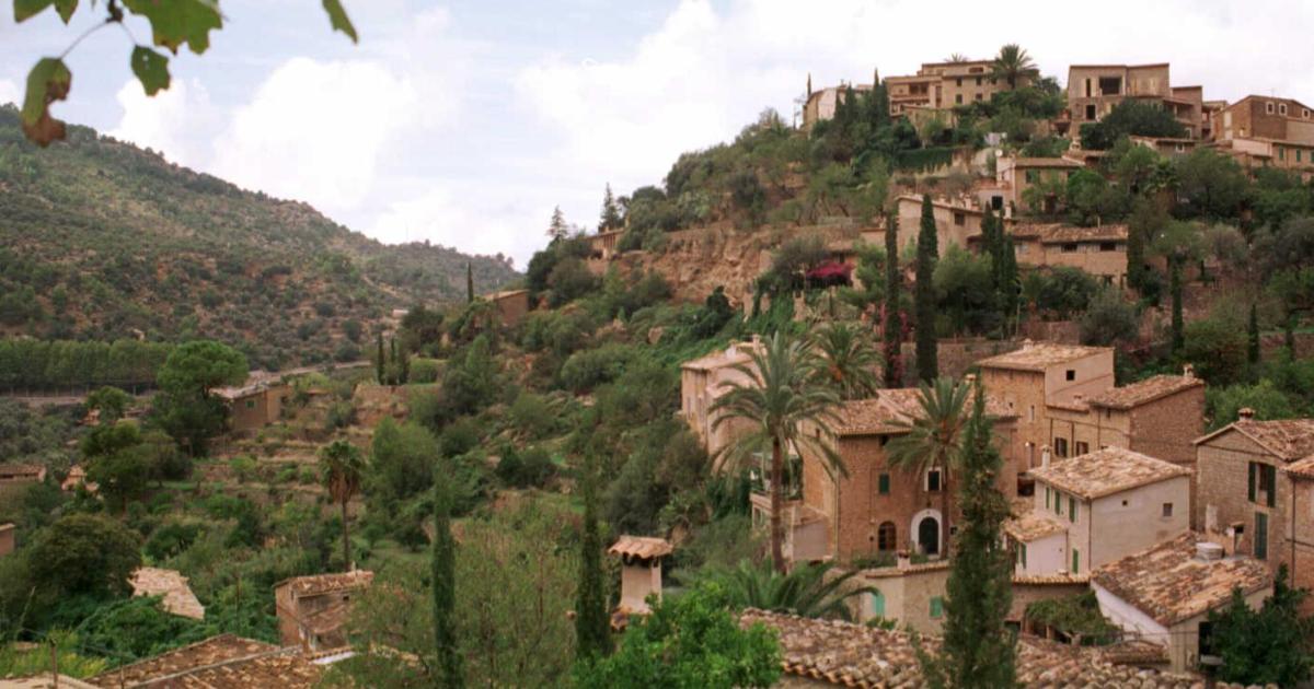 El cierre de las pistas de tenis de Deià enfrenta al club y al ayuntamiento