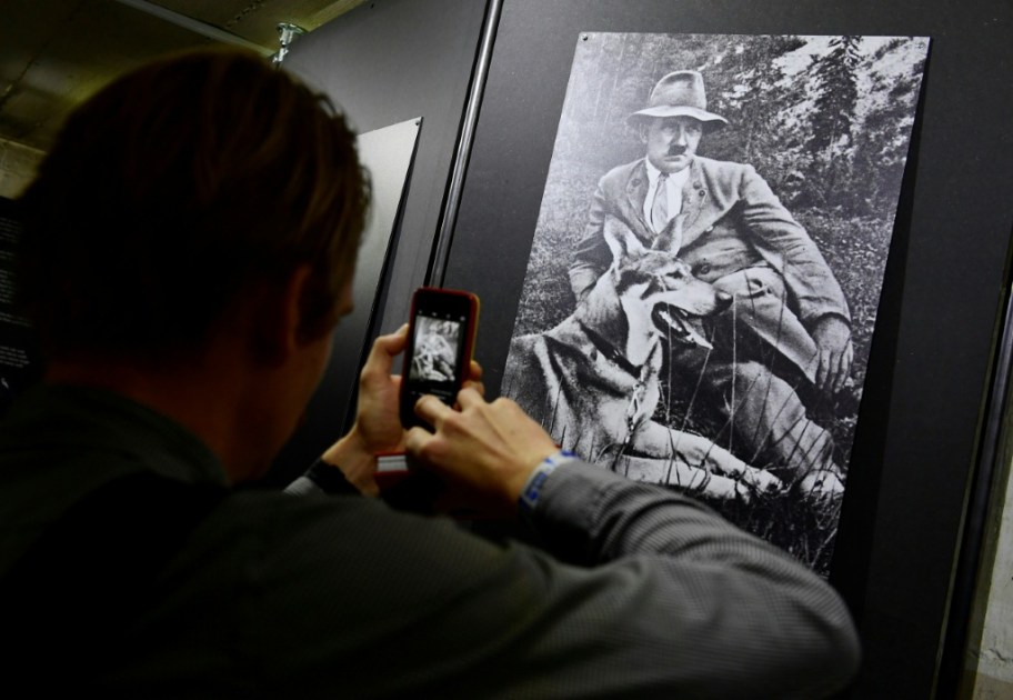 Un equipo de investigadores "derriba el mito" de que el abuelo de Hitler fuera judío