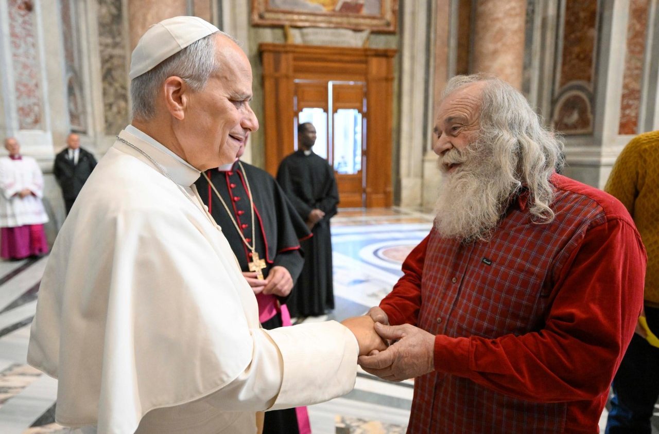 El Papa: Gracias por la solidaridad con los pobres