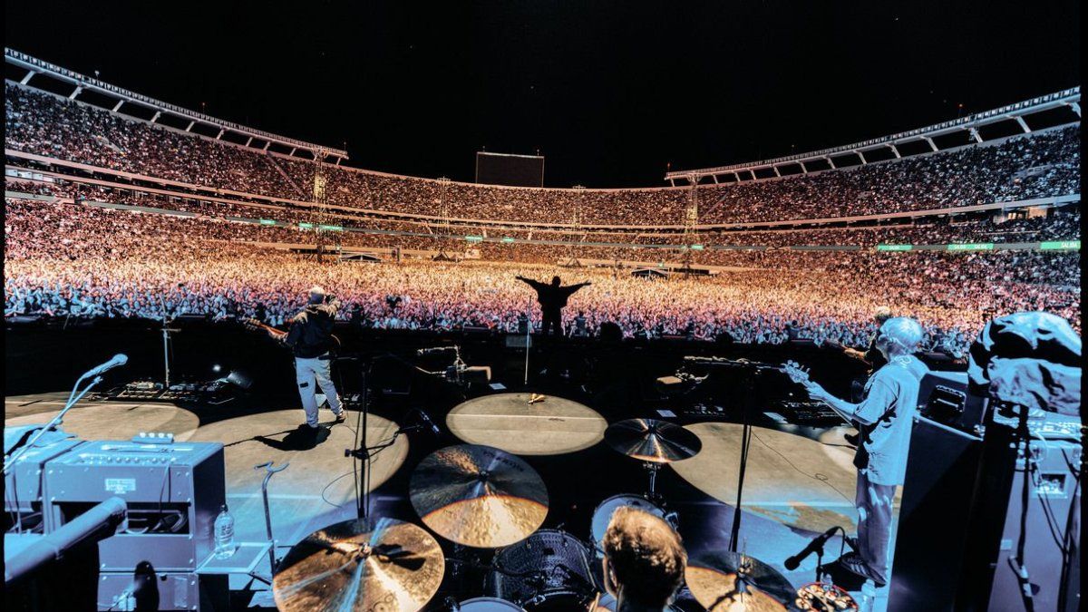 el regreso de los hermanos Gallagher sacudió River Plate en una noche histórica