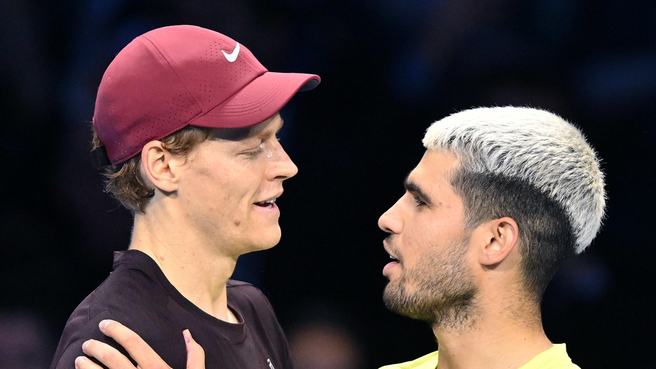 Un extenista 'culpa' a la lesión de Alcaraz de su derrota ante Sinner: "Siendo sincero..."