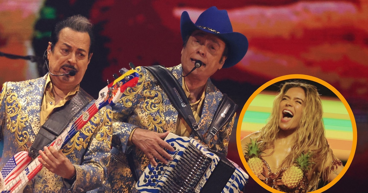 Los Tigres del Norte provocan un ataque de emoción en Karol G durante los Latin Grammy: así se vivió el encuentro