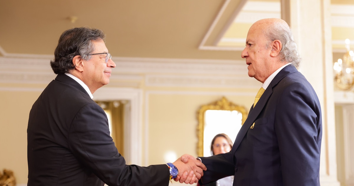 Estas serían las razones de César Julio Valencia Copete para no asumir el cargo de ministro de Justicia, según una carta enviada a Petro