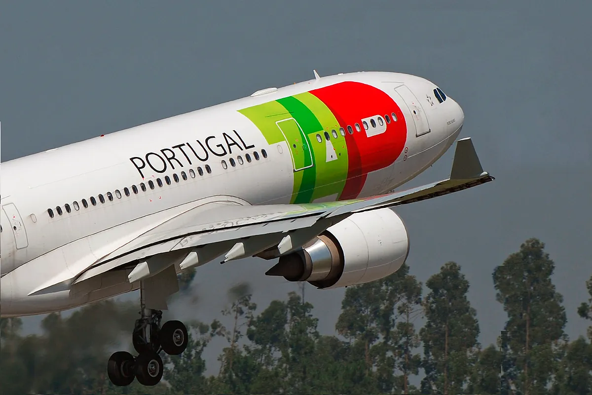 IAG se lanza a por TAP y competirá contra Air France y Lufthansa - Expansión