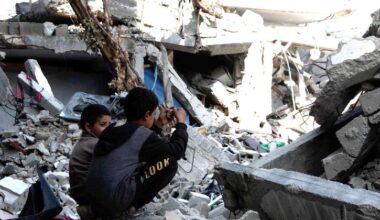 Gaza: Dos niños palestinos son asesinados cada día desde que Israel firmó el alto el fuego