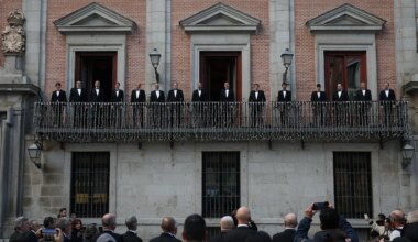El encendido del alumbrado con el bicampeón Carlos Sainz y el cantante Pablo López pone hoy en marcha la Navidad - El Mundo