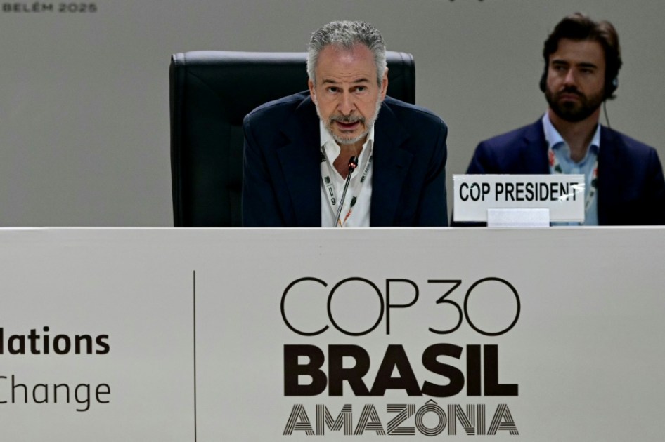 Divisiones sobre salida de combustibles fósiles amenazan con hundir la COP30