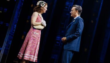 Tom Hanks y una comedia romántica de ciencia ficción con sabor a nada