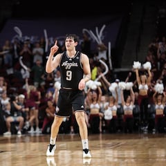 10 triples, 30 puntos: brillante récord de Rubén Domínguez en la NCAA