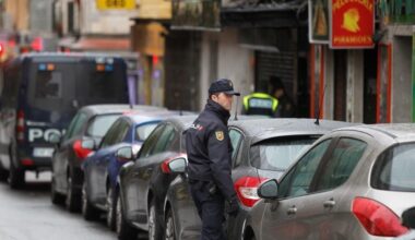 Un joven de 18 años, herido grave por disparos de la Policía tras atacar con un cuchillo a varios agentes en Vallecas