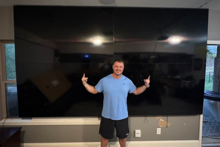 ¿Tiene sentido juntar cuatro televisores? Un cinéfilo gastó 4.000 euros pensando que sí, y podría habérselo ahorrado