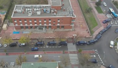 Okupación masiva exprés en Parla: la Policía desaloja a 80 personas que habían entrado horas antes un hotel NH en reforma - El Mundo