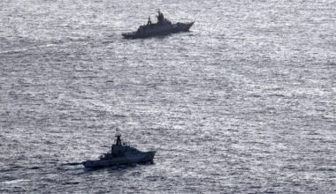 Reino Unido interceptó dos buques rusos en el canal de la Mancha