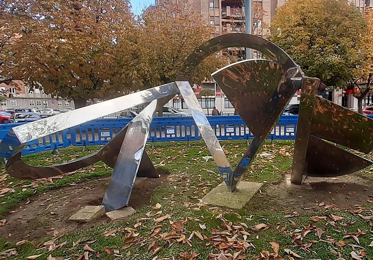 La popular escultura de la Condesa que recibe un lavado de cara