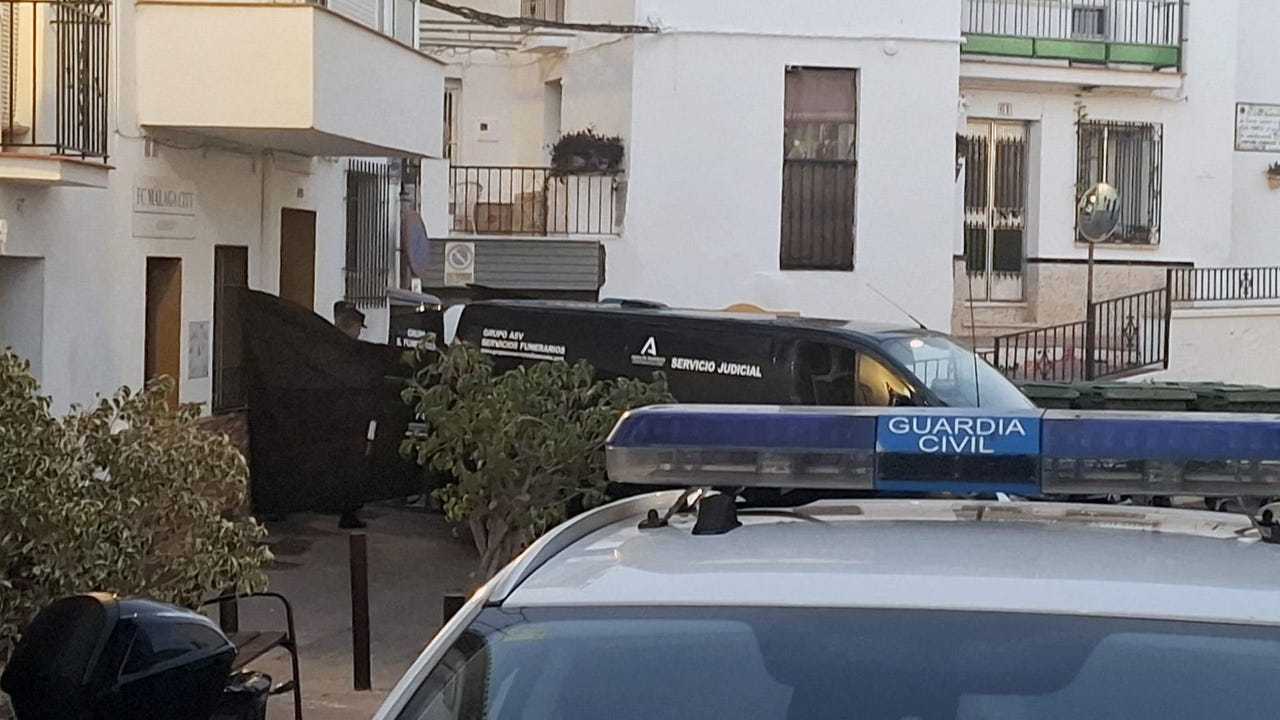 Cuatro muertos por inhalación de gas en una vivienda en Torrox (Málaga)