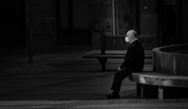 La gripe viene fuerte y la Junta recomienda recuperar la mascarilla en los centros sanitarios