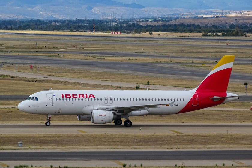 Airbus ha lanzado una alerta urgente para los A320, el avión más entregado del mundo: se avecinan “interrupciones operativas"