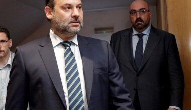 El Braserillo: La entrada en la cárcel de Koldo y Ábalos, las filtraciones que señalan a Sánchez y la respuesta Gubernamental (28/11/2025) - Tertulia de La Brújula - La brújula