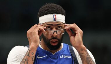 Anthony Davis (pantorrilla) regresará contra los Lakers