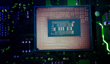 Grandes tecnológicas advierten sobre una escasez de chips de memoria debido al ‘boom’ de la IA