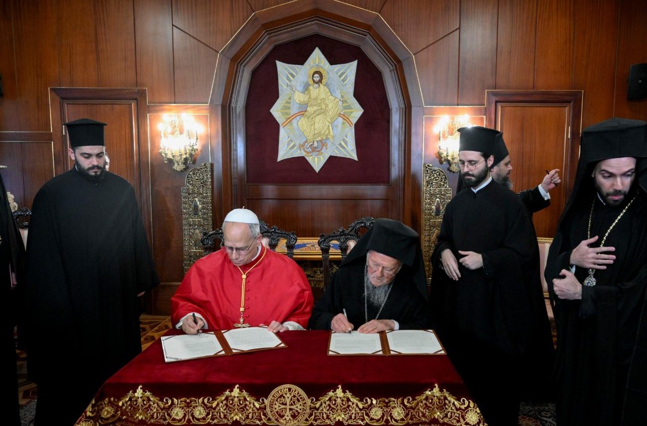 León XIV y Bartolomé: nunca usar el nombre de Dios para justificar guerras y violencia