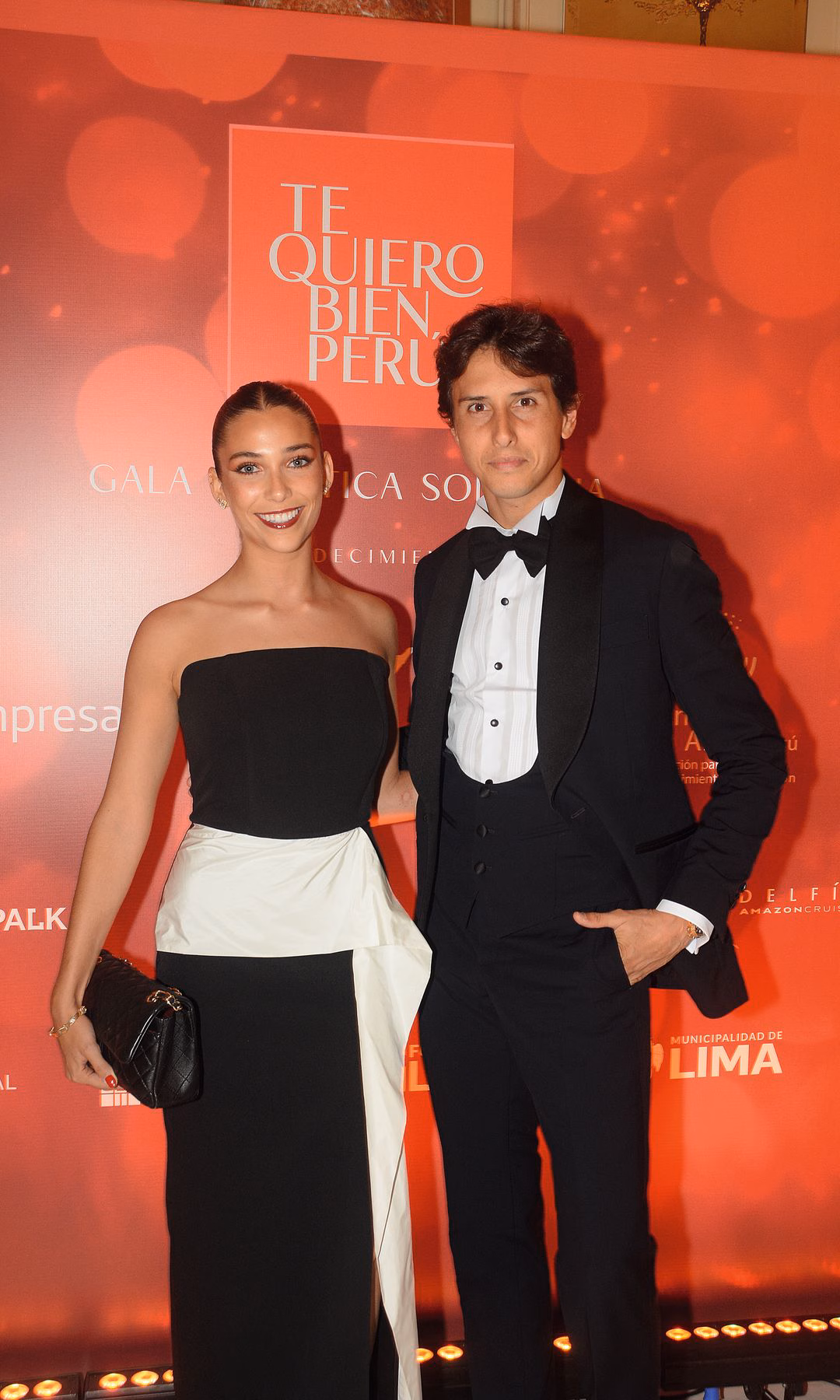 A SOLAS CON ROCA REY EN PERÚ: UN VIAJE ENTRE EL AMOR Y LA GLORIA