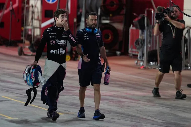 Franco Colapinto quedó muy a disgusto con su Alpine; finalizó último en la práctica y en la prueba de clasificación, lejos del resto.