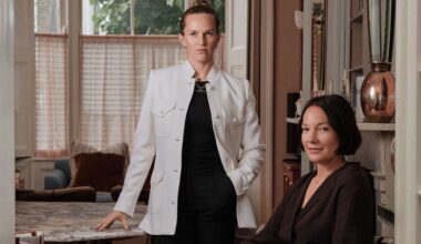 Así realizaron estas interioristas la revolución estética de una casa victoriana para una familia con hijos pequeños: “Está diseñada para que los niños puedan jugar sin romper nada”