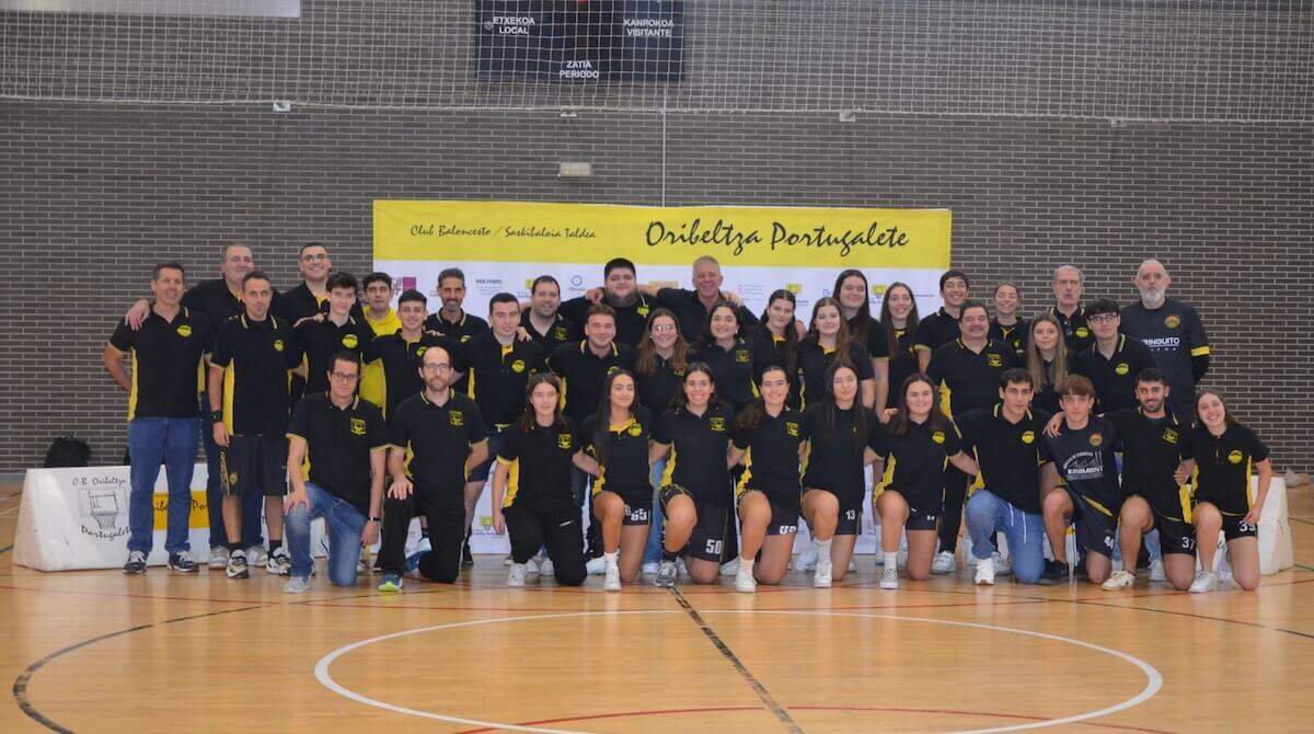 El CB Oribeltza presenta a los 26 equipos que defenderán sus colores