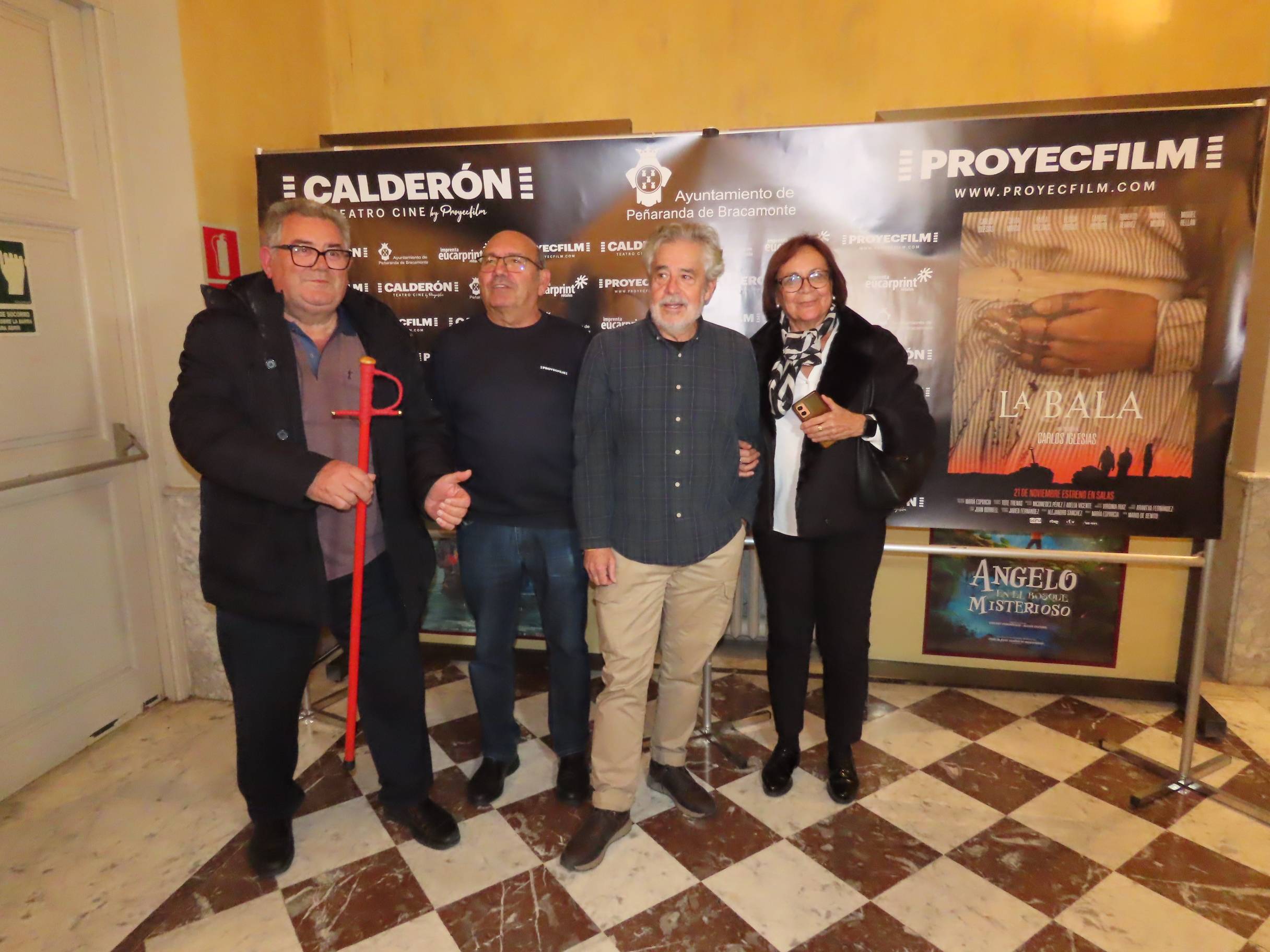 El estreno de 'La bala' llena el cine de Peñaranda