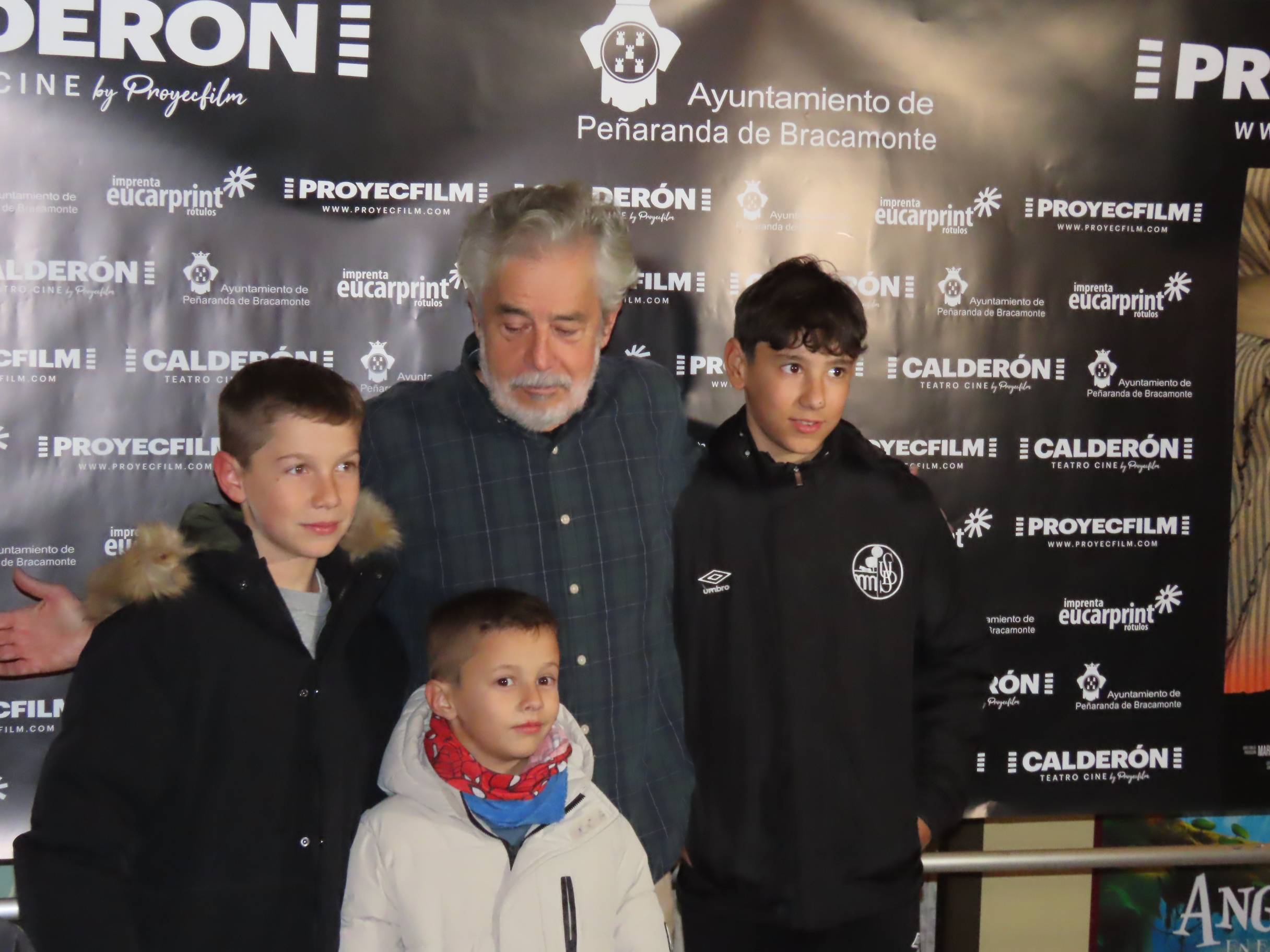 El estreno de 'La bala' llena el cine de Peñaranda