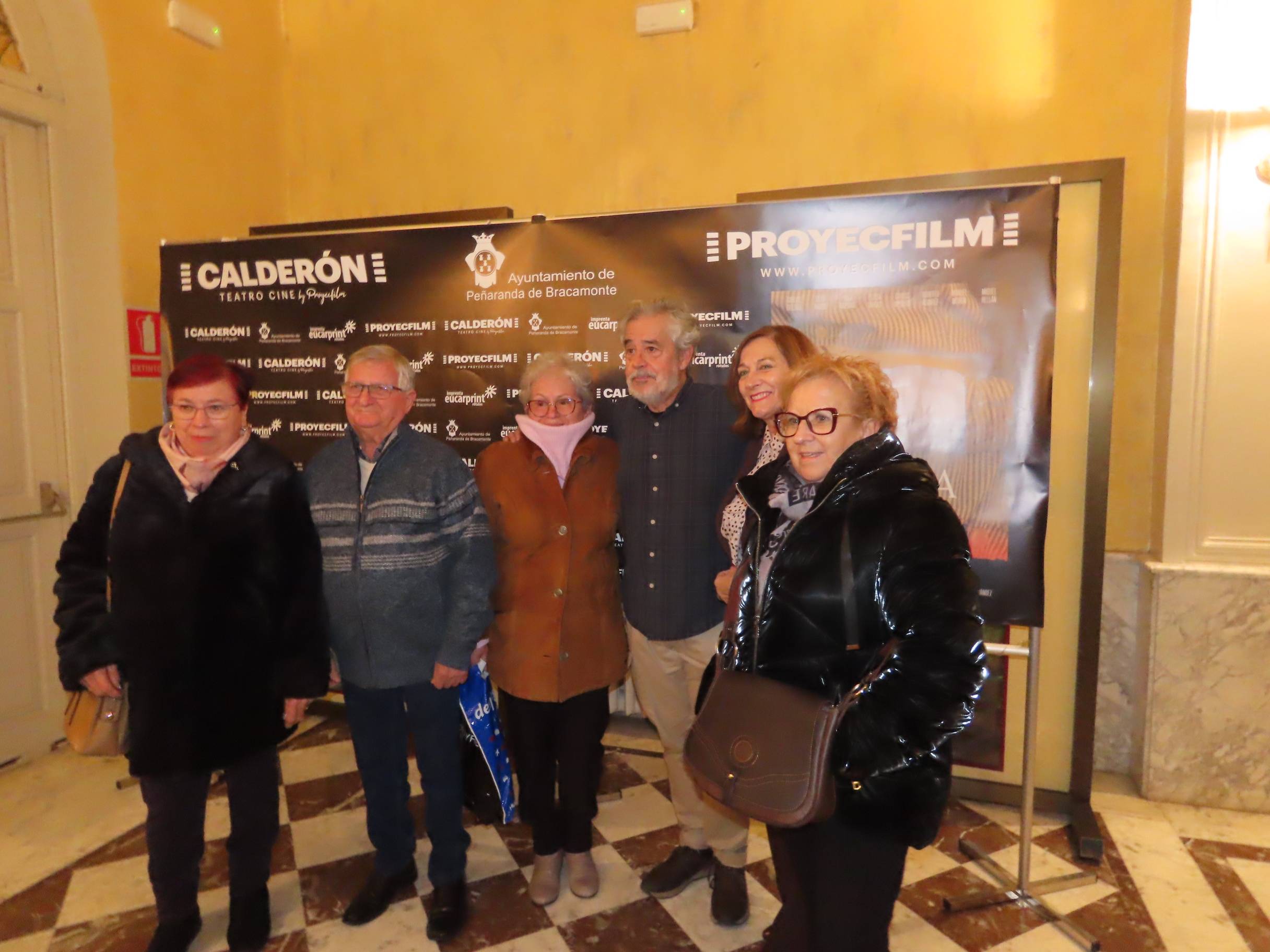 El estreno de 'La bala' llena el cine de Peñaranda